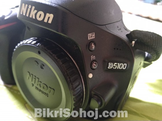 Nikon DSLR D5100